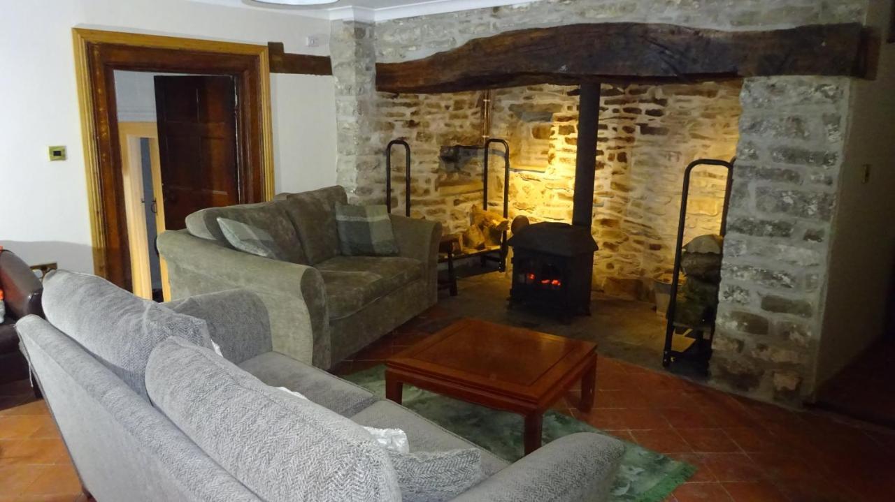 Blaentwrch Farmhouse Llanddewi-Brefi Exterior photo